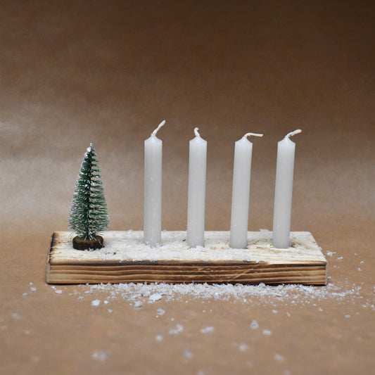 Advent to go aus recyceltem Palettenholz mit 4 Kerzen und Tännchen