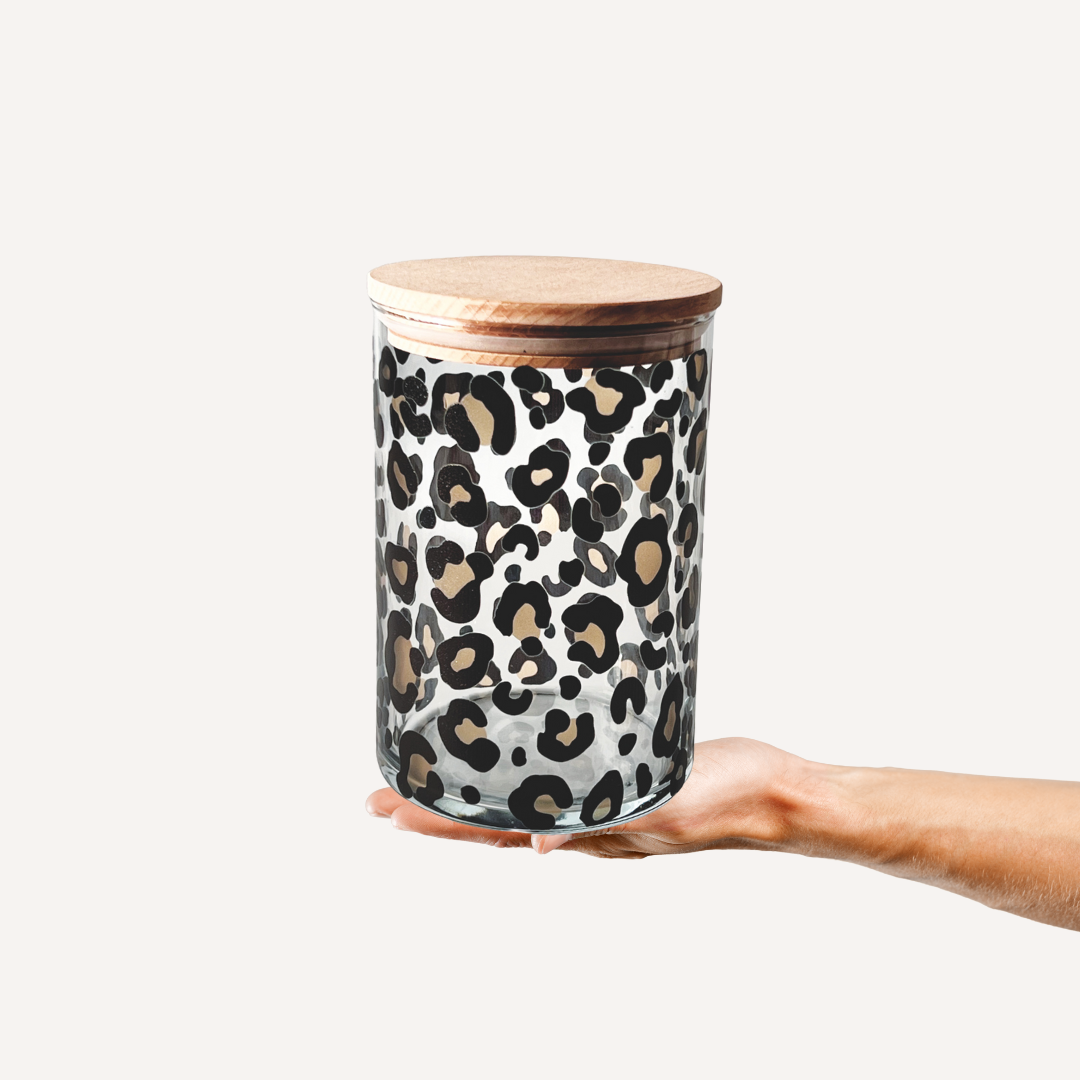Leo Vorratsdose aus Glas mit Holzdeckel und Leo Print
