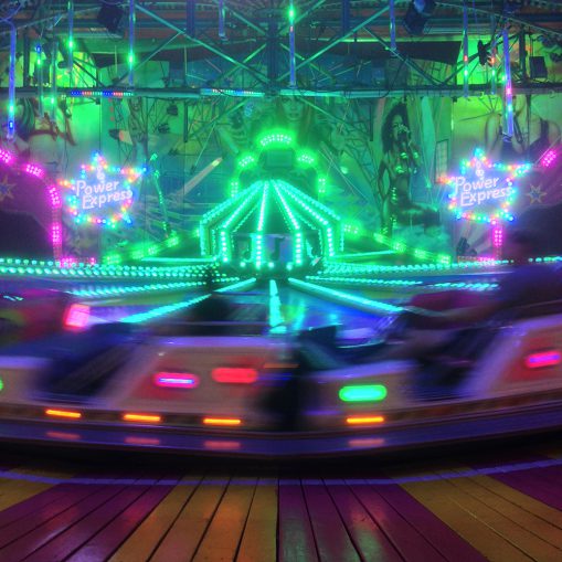 Gedankenkarussell stoppen: Hunderunde und Segeln als Entspannung