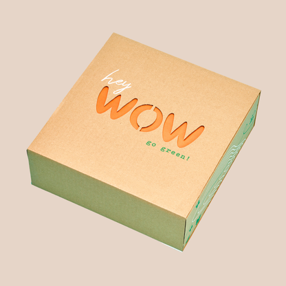 Grillbox Geschenkbox von außen mit ausgestanztem WOW 
