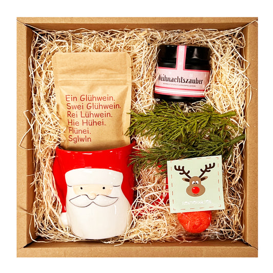 Weihnachtspräsent mit Weihnachtstasse