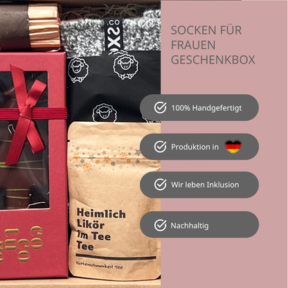 Socken Geschenk Box zu weihnachten - nützliches Weihnachtsgeschenk für Frauen: Warum du diese Box kaufen solltest – 100 % handgemacht- Produktion in Deutschland- Wir leben Inklusion- nachhaltig