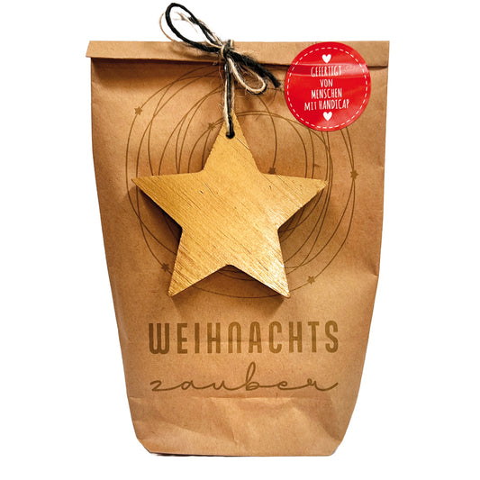 Weihnachtszauber mit Goldstern Anhänger für den Tannenbaum