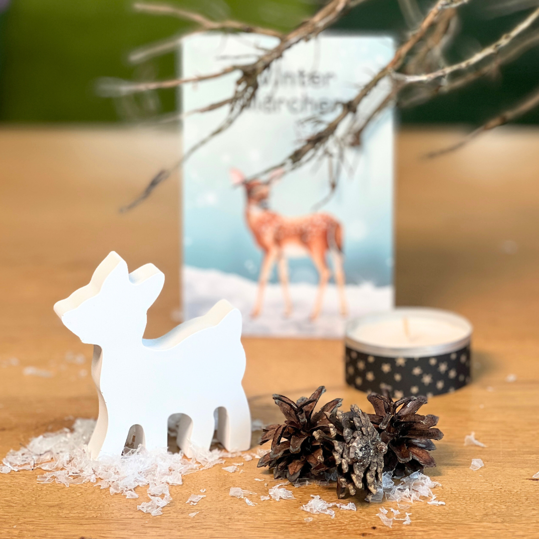 Winterliche Tischdekoration mit Märchen