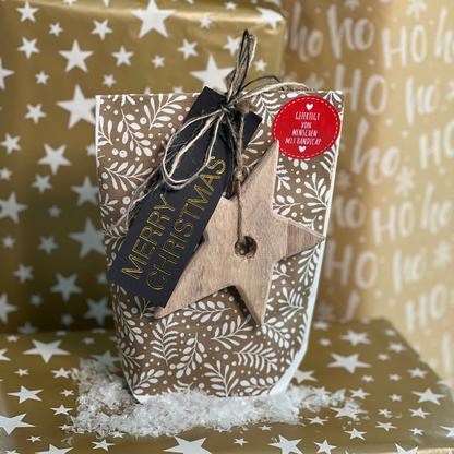 Für Geldgeschenke bietet sich die Kleinigkeit zu Weihnachten an. Gold - weiße Merry Christmas Wundertüte