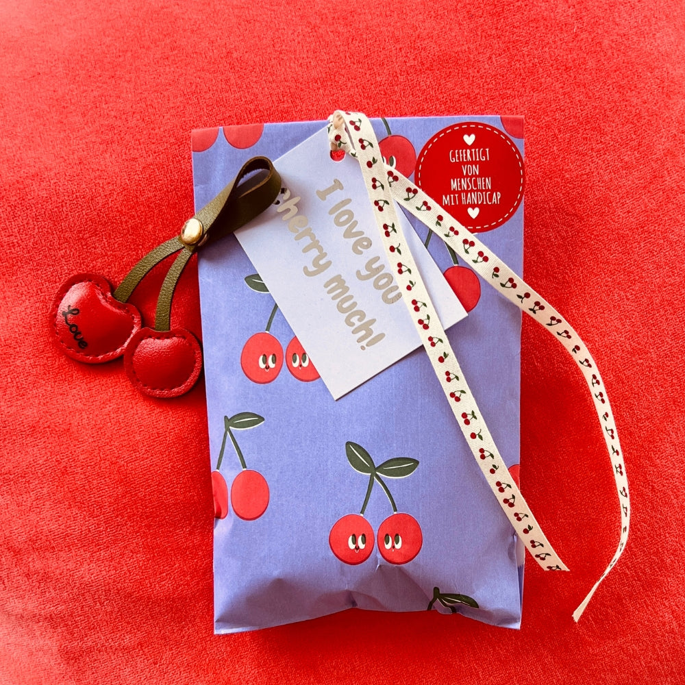 Persönliche Geschenke beste Freundin „I Love you cherry much“ Wundertüte als Liebesgeschenk