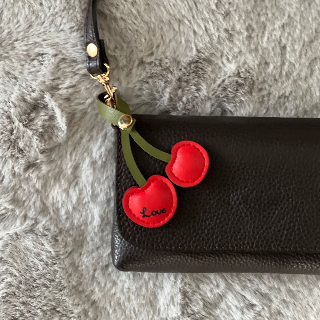 Cherry Taschenanhänger