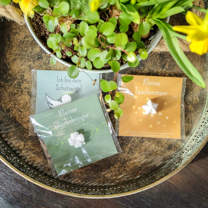 Kleine Hosentaschen-Glücksbringer: Kleeblatt, Stern und Schutzengel
