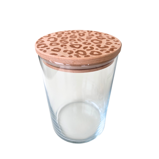 Vorratsglas Leo Lasergravur auf dem Holzdeckel groß