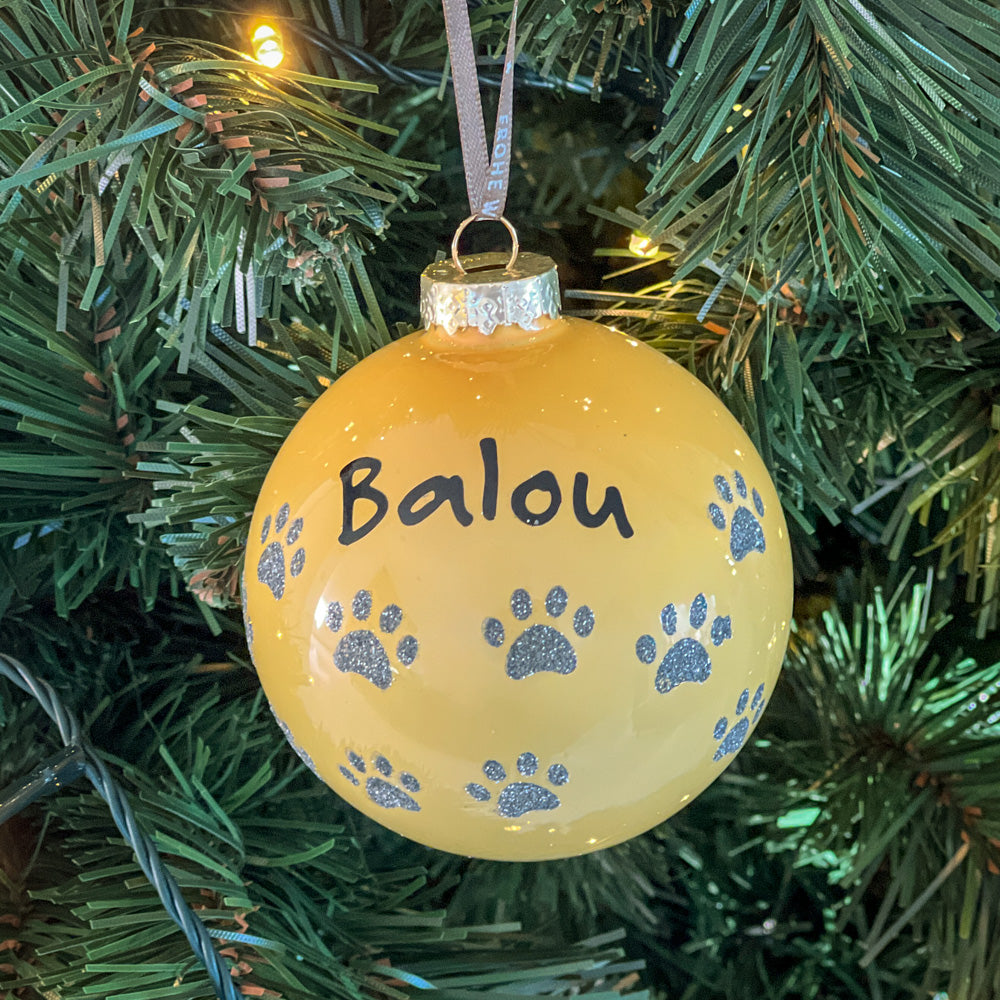 Weihnachtskugel personalisieren mit Hundename